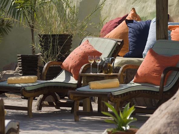 Lupita Island Lodge - Patio 